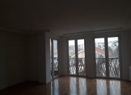 Se Izdava Trosoben Prazen Stan Vo Taftalidze Sprot