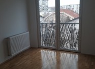 Se Izdava Trosoben Prazen Stan Vo Taftalidze Sprot