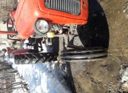 Traktor Imt539