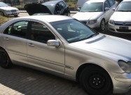 Polovni Delovi Za Mercedes C200, 2002 God.