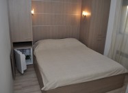 ОПРЕМЕНИ СОБИ И АПАРТМАНИ НА КЕЈОТ НА ОХРИДСКОТО Е