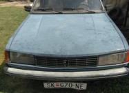 Prodavam Peugeot 305