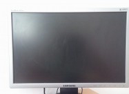 Prodavam Komplet Pc+monitor