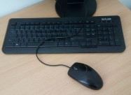 Prodavam Komplet Pc+monitor