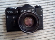 Fotoaparat Zenit Donesen Od Zwis