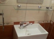 Se Izdava Luksuzno Namesten Deloven Prostor Vo Str