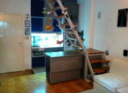Prodavam Trosoben Stan(banese)51m2 Na Dzon Kenedi.