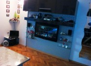 Prodavam Trosoben Stan(banese)51m2 Na Dzon Kenedi.