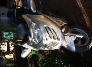 Prodavam Skuter Kymco 260 Cc