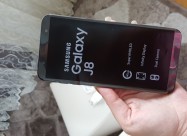 Samsung Galaxy J8