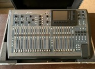 Behringer X32