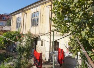 Се ПРОДАВА или МЕНУВА