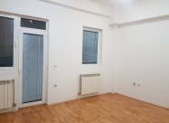 Се издава стан во Центар 30м2