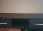 Astalce I Komoda Za Tv