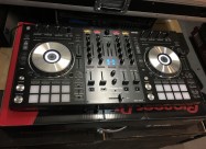 Pioneer Ddj-sx3 Controller  = €550, Pioneer Ddj-10