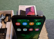 Kako Nov! Samsung A50 Black 4/128gb Sim Free Full 