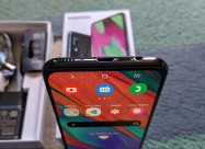 Kako Nov! Samsung A40 Black 4gb Ram 64gb Full Pack