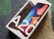Nov! Neotvoren Samsung A20e Black So 24m Garancija