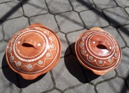 Kupi Zemjeni Tavi So Kapak I Bez Kapak So Vrven Kv