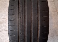 Продавам Гуми со Бандажи 225/45 R17