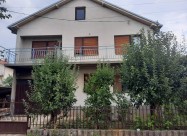 Se Prodava Kukja Vo Banevo Trlo Kumanovo 220 M2