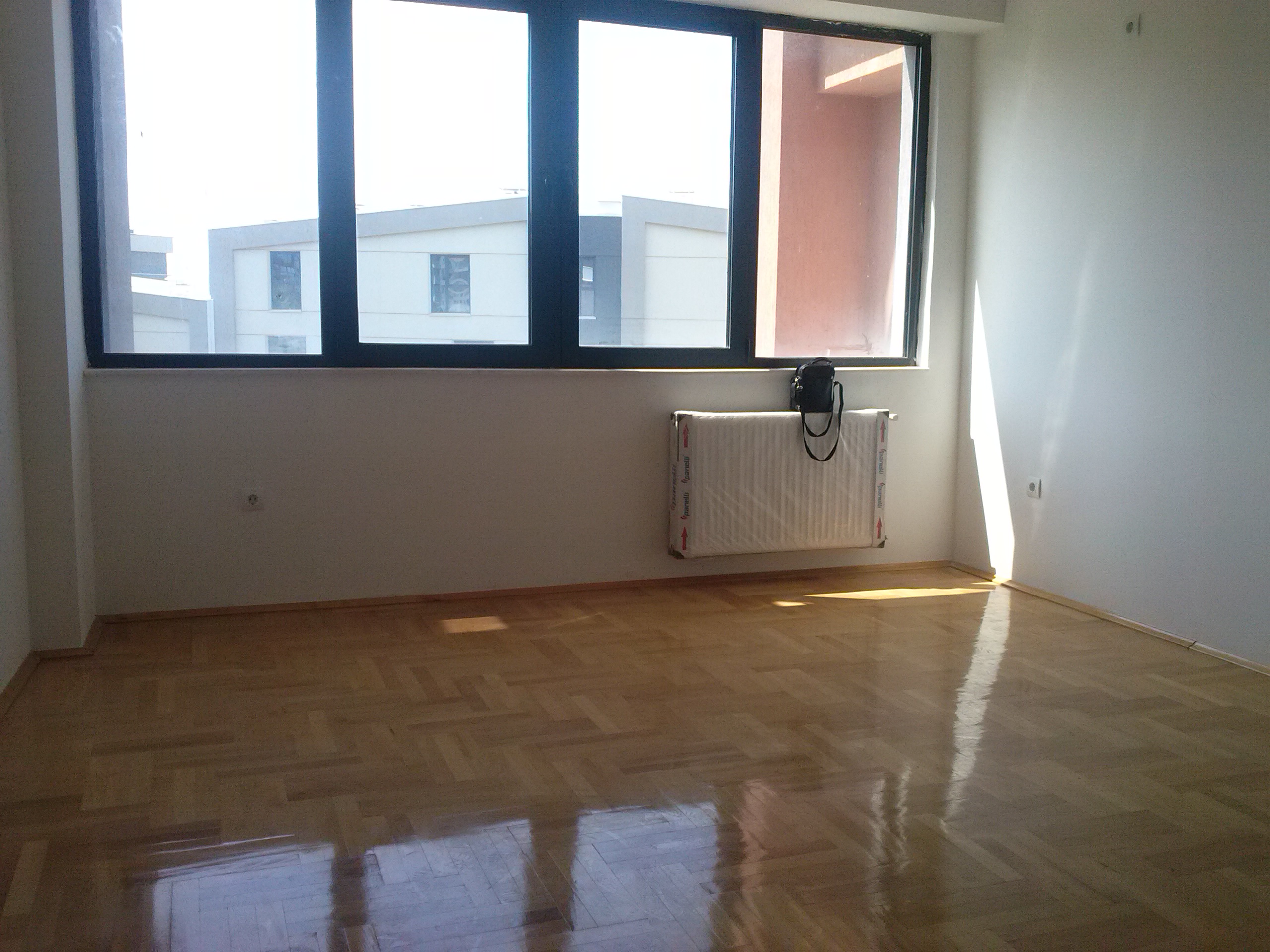 Се продава ексклузивен стан до Прецедателската Рез