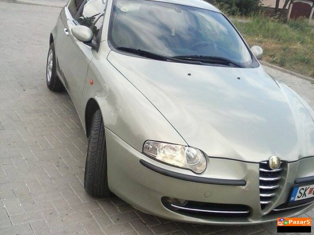 Alfa Romeo 147  Vo Extra Sostojba      Hitnooo