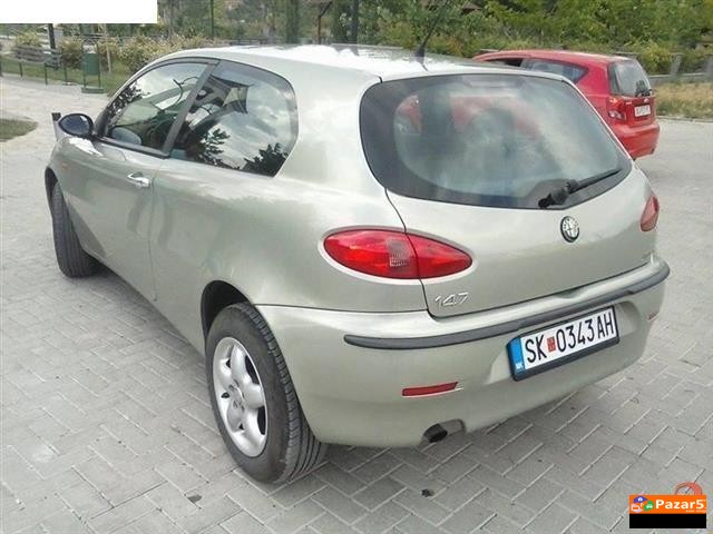 Alfa Romeo 147  Vo Extra Sostojba      Hitnooo