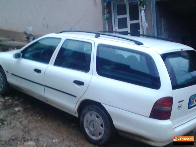 Se prodava