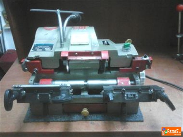 Машини за изработка на клучеви