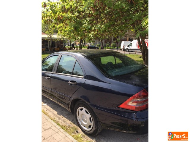 ПРОДАВАМ МЕРЦЕДЕС Ц КЛАСА 220 ЦДИ