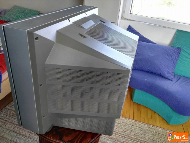 Tелевизор Нео 70cm екран