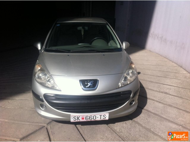 se prodava pezo 207 1.4 benzin