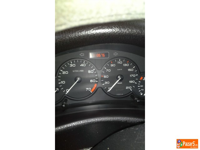 Peugeot 206 Sedan 1.4benz. So Servisna Kniska