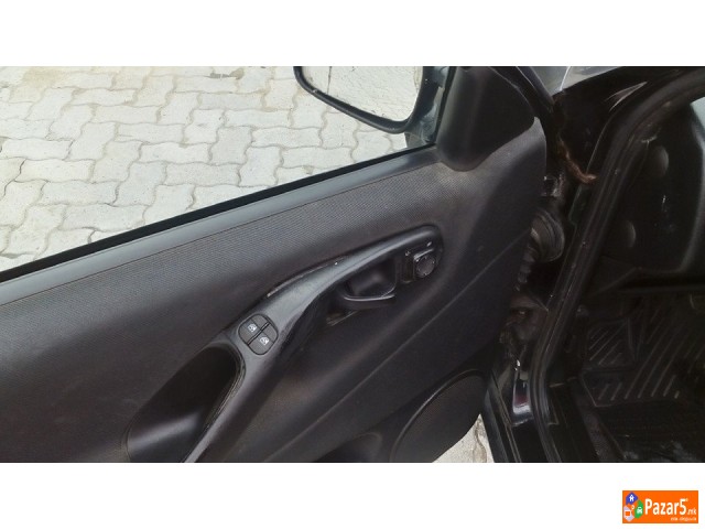 Vw Pasat 1.9 Tdi Registriran Do Mart 2017 So Klima