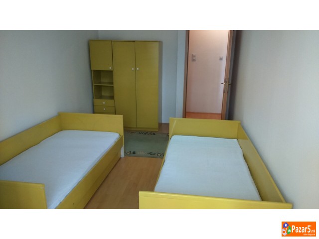 СЕ ИЗДАВА ДВОСОБЕН СТАН ВО РАСАДНИК