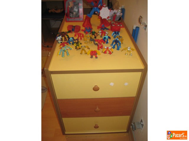 Бебе опрема - Детско креветче столче,