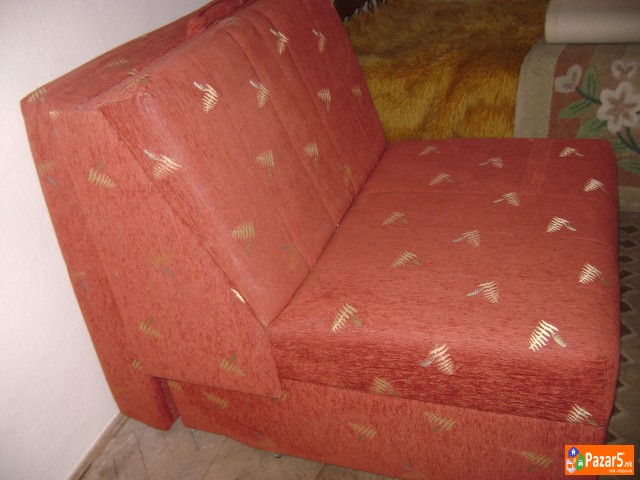 Se Prodava Pokuknina Mnogu Povolno