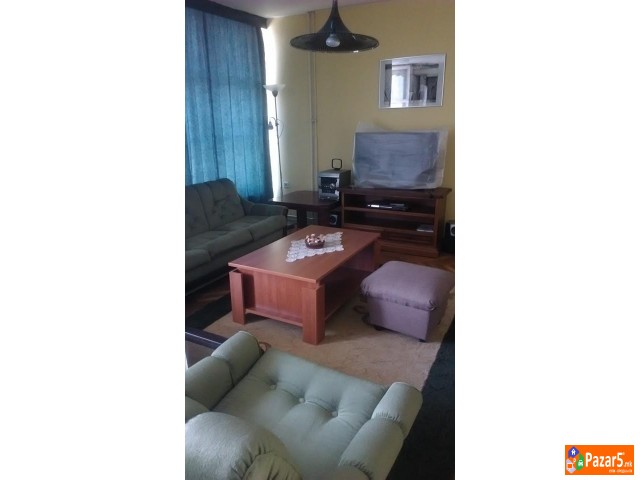 Se Izdava Stan Vo Centar Komplet Namesten