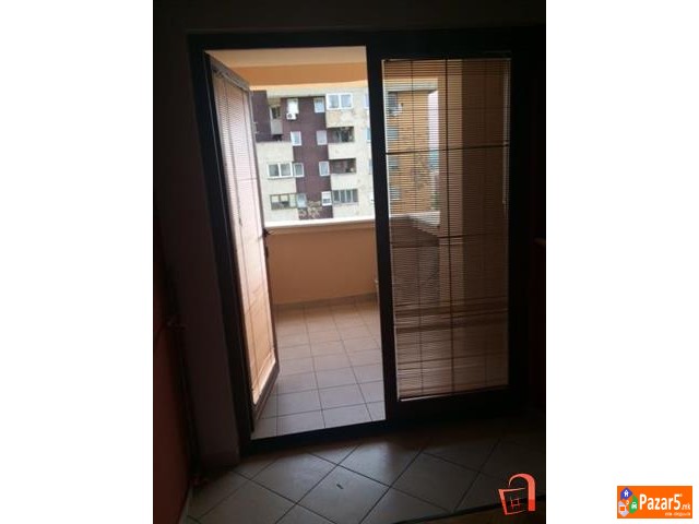 Se Prodava Preubav 3soben Komplet Renoviran Stan V