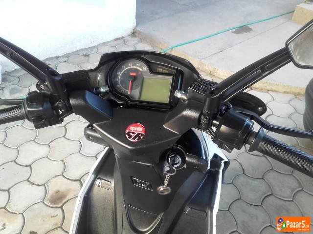 Aprilija Sr 50
