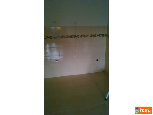 ПРОДАВАМ СТАН ВО НОВО ЛИСИЧЕ