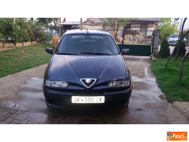 Alfa Romeo 146 Boxer