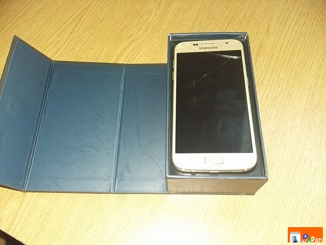 Prodavam Samsung S7 Koristen 1 Mesec