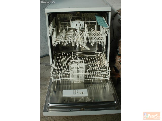 Masina Za Sadovi Haier Za 12 Kompleta 