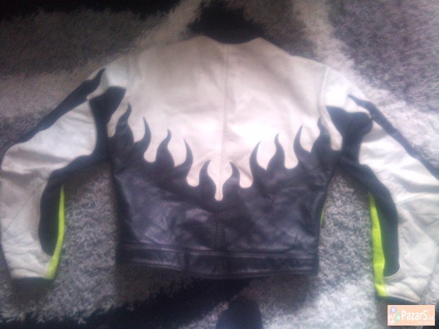 Prodavam Ili Menuvam Odelo Za Motor Texport