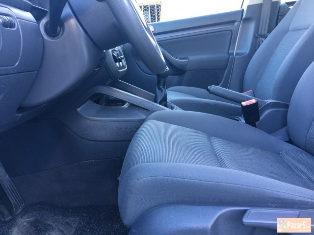 Golf 5 1.9 Tdi 105 Ks -04