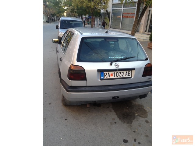 Prodavam Golf 3