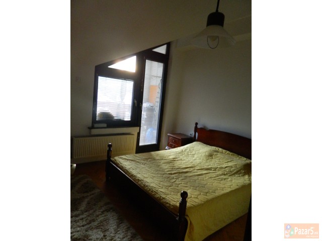 СЕ ПРОДАВА 4-СОБЕН СТАН ВО КИСЕЛА ВОДА