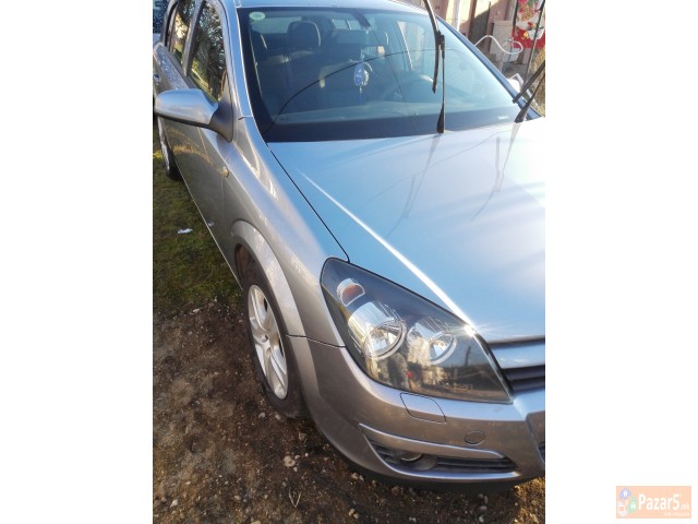 opel astra h 2004